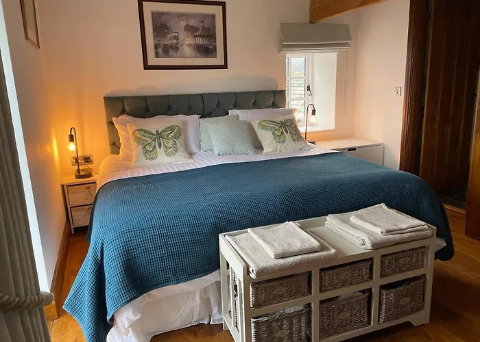 Long Roods Cottage