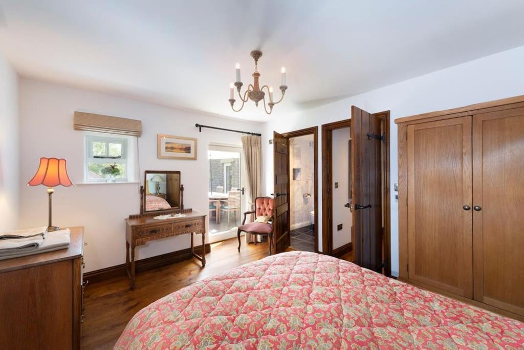 Long Roods Holiday home